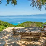 Stamateli, Villa Antipaxos