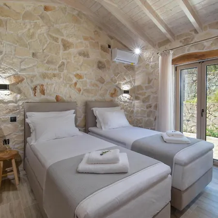 Villa Stamateli, *